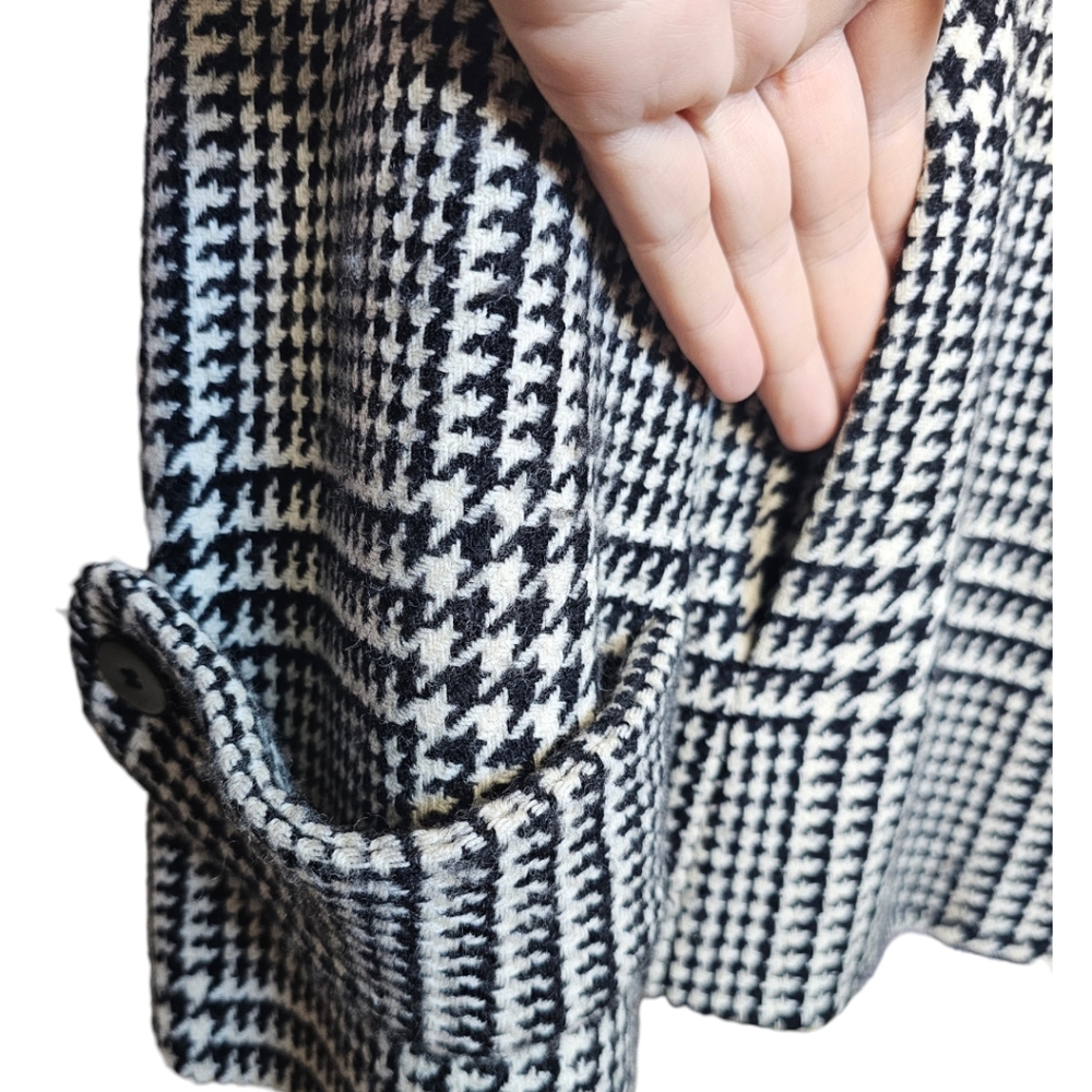 Anne Klein Houndstooth 100% Wool Coat. Medium - Picture 3 of 5